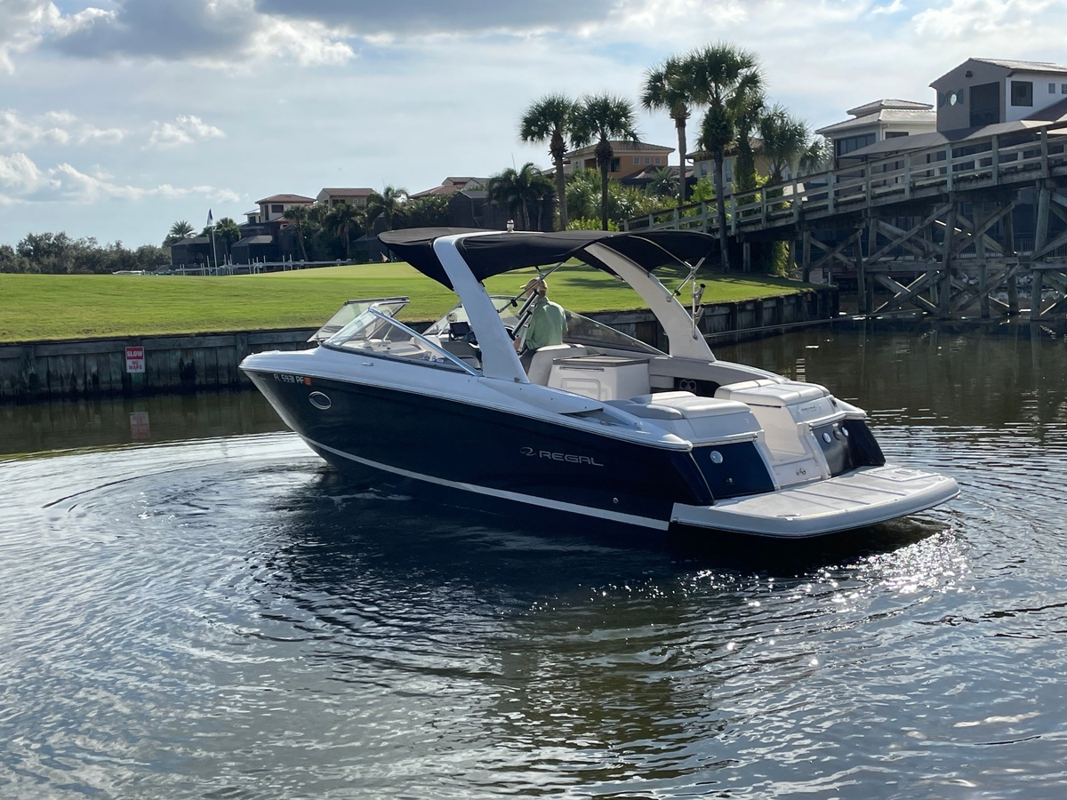 2011 Regal 2700 Bowrider - Sold Boat