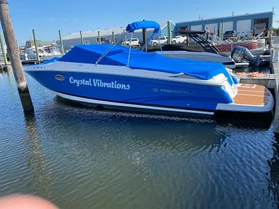 BOATZON | Regal 2700 ES Bowrider 2010 BOATZON | Regal 2700 ES Bowrider 2010