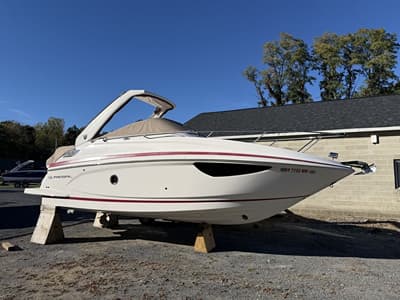 BOATZON | Regal 28 Express 2018