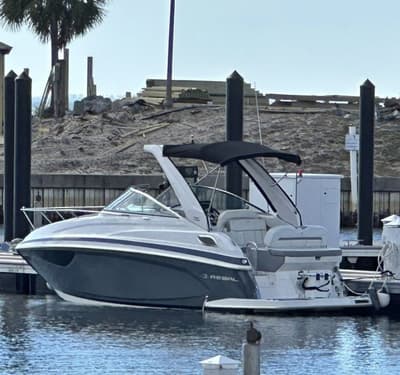 BOATZON | Regal 28 Express 2022