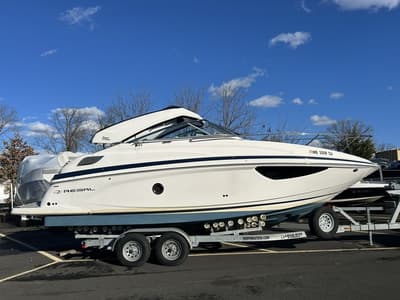 BOATZON | Regal 28 Express 2024