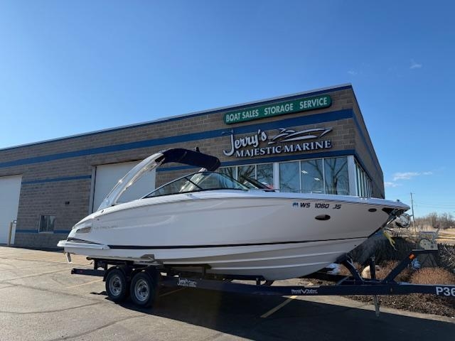 2016 Regal 2800 Bowrider - Sold Boat