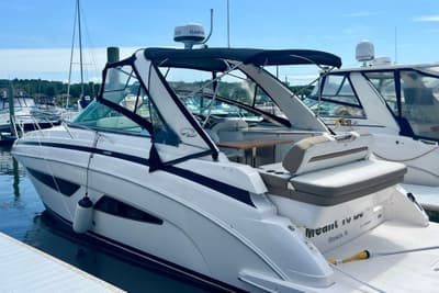 BOATZON | Regal 33 Express 2017 BOATZON | Regal 33 Express 2017