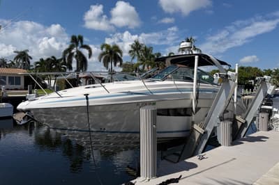 BOATZON | Regal 33 XO 2017
