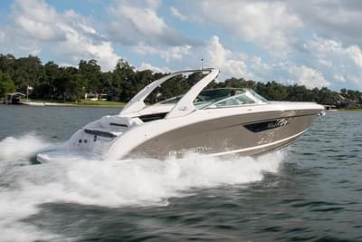BOATZON | Regal 3300 2026