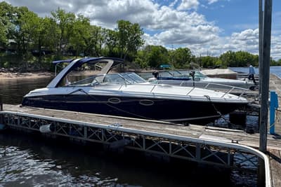 BOATZON | Regal 3350 Cuddy 2011