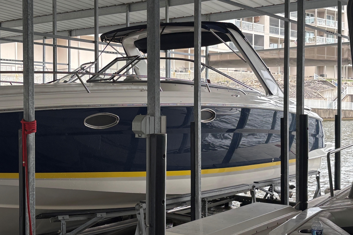 2005 Regal 3350 Sport Cruiser - Sold Boat