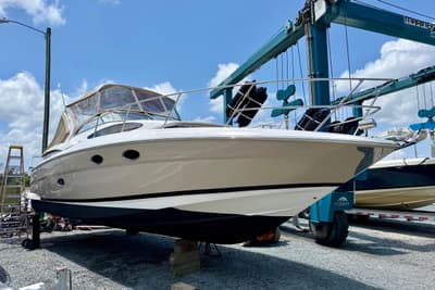 BOATZON | Regal 3360 Window Express 2010