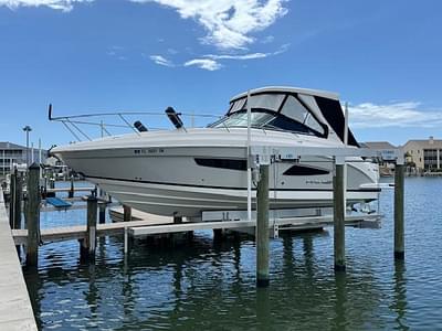 BOATZON | Regal 33XO 2020 BOATZON | Regal 33XO 2020