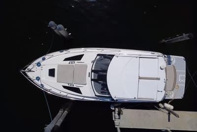 BOATZON | Regal 35 Sport Coupe 2015