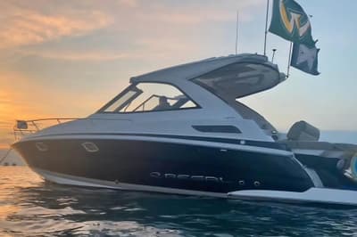 BOATZON | Regal 35 Sport Coupe 2015