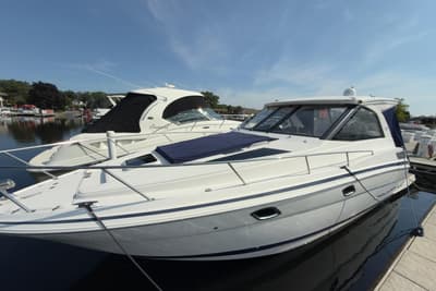 BOATZON | Regal 35 Sport Coupe 2015