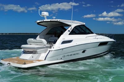 BOATZON | Regal 35 Sport Coupe 2019