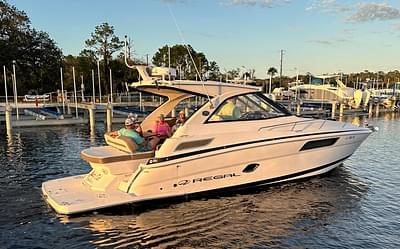 BOATZON | Regal 35 Sport Coupe 2019 BOATZON | Regal 35 Sport Coupe 2019