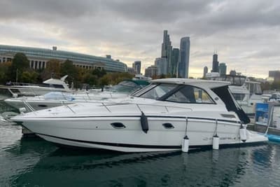 BOATZON | Regal 35 Sport Coupe 2020