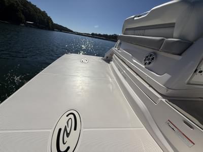 BOATZON | Regal 36 GRAND COUPE 2021