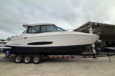 BOATZON | Regal 36 Grande Coupe 2026