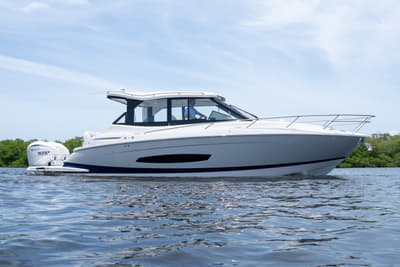 BOATZON | Regal 36 XO 2024