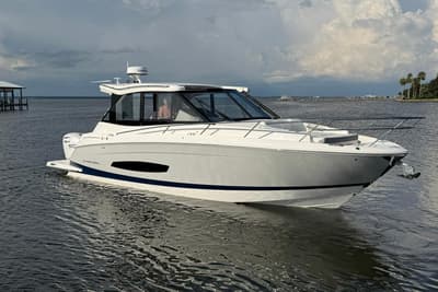 BOATZON | Regal 36 XO 2025 BOATZON | Regal 36 XO 2025