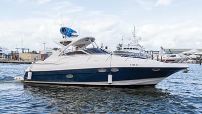 BOATZON | Regal 38 Express 2008