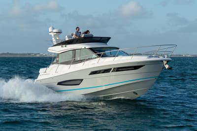 BOATZON | Regal 38 FXO 2026
