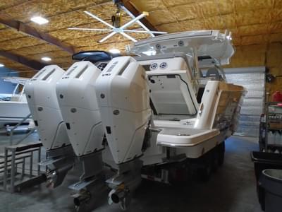 BOATZON | Regal 38 SAV 2026