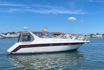 BOATZON | Regal 400 Commodore 1992