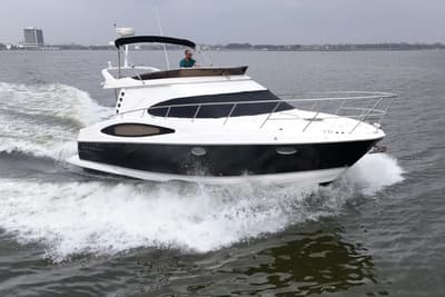 BOATZON | Regal 4080 Sportyacht 2007 BOATZON | Regal 4080 Sportyacht 2007