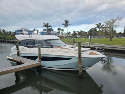 BOATZON | Regal 42 XO 2023
