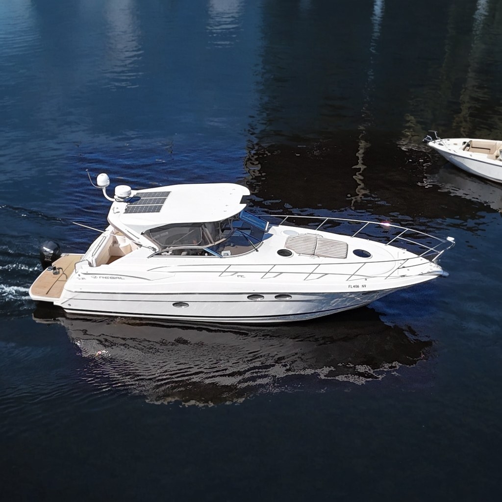 2005 Regal Commodore 3560 IO - Sold Boat