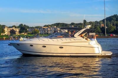 BOATZON | Regal Commodore 3860 2004