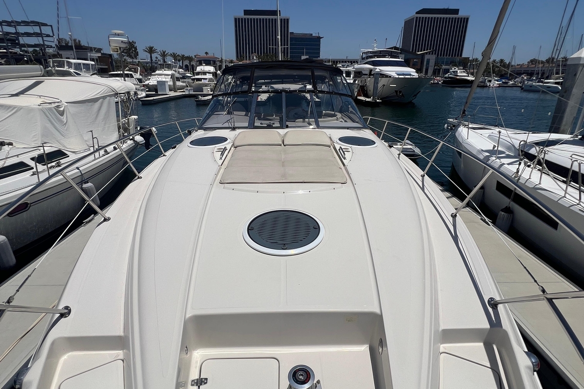 2000 Regal Commodore 4160 - Sold Boat