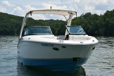 BOATZON | Regal LS4 2019
