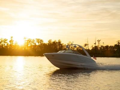 BOATZON | Regal LS4 Surf 2025