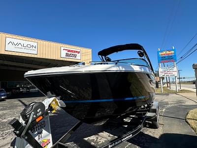 BOATZON | Regal LS4 Surf 2025