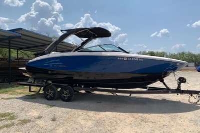 BOATZON | Regal LS6 Surf 2020