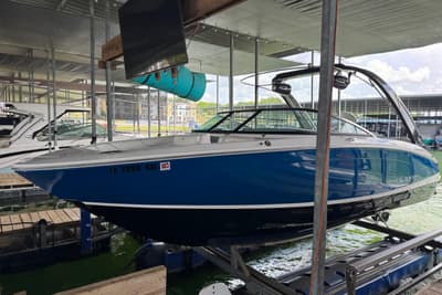BOATZON | Regal LS6 Surf 2022