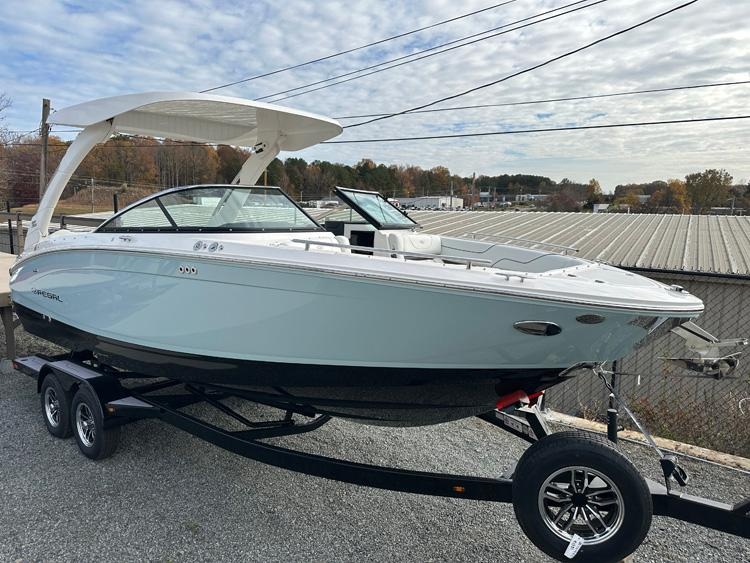 2023 Regal LS6 Surf - Sold Boat