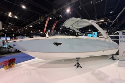 BOATZON | Regal LS6 Surf 2026