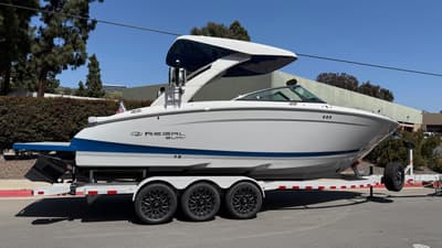 BOATZON | Regal LS9 Surf 2025