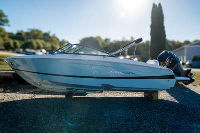 BOATZON | Regal LX 2 2026