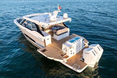 BOATZON | Regal LX43 2026