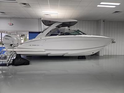 BOATZON | Regal LX9 2025