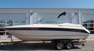 BOATZON | Regal Ventura 83 SE 1997