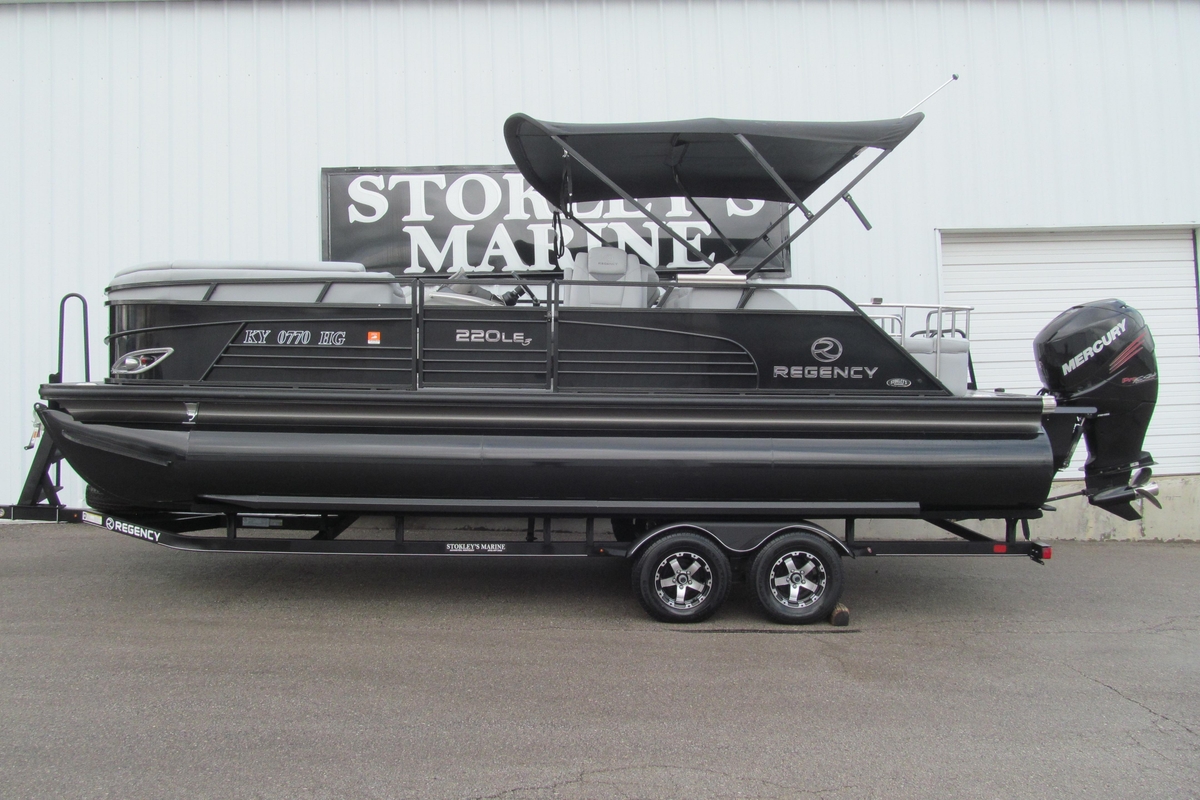 2017 Regency 220 LE3 Sport - Sold Boat