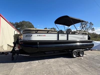 BOATZON | Regency 230 DL 2023 BOATZON | Regency 230 DL 2023