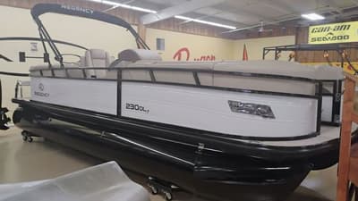 BOATZON | Regency 230 DL3 2025
