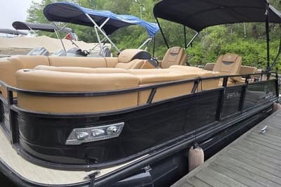 BOATZON | Regency 230 LE3 Sport 2024