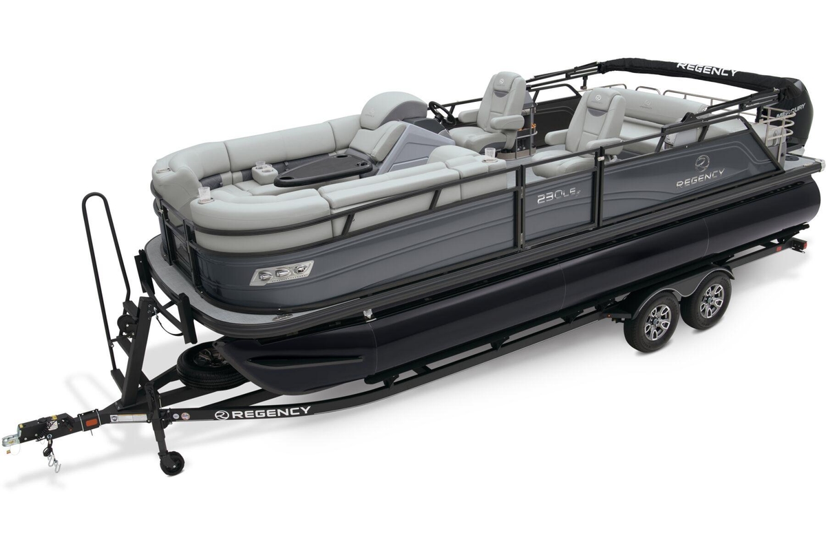 2025 Regency 230 LE3 Sport - Sold Boat