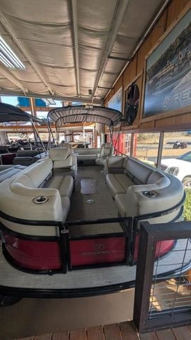 2025 Regency 230 LE3 Sport - Sold Boat
